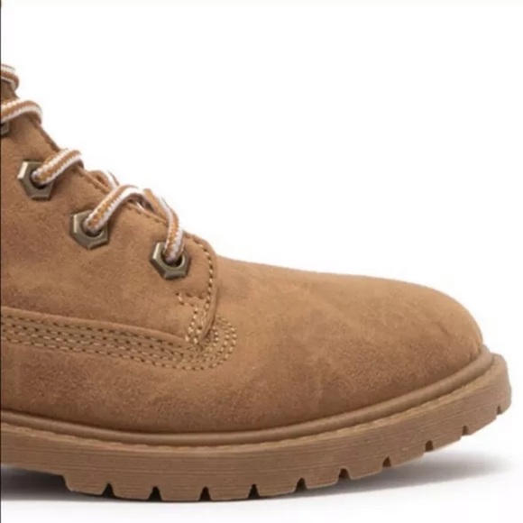 New..! Woman’s Rock & Candy Lamar Combat Boots Size 8M Faux Fur Lace Up Trendy - Picture 5 of 9